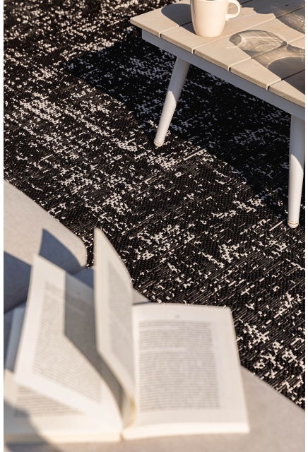Black and Cream Outdoor Carpet - NATURA